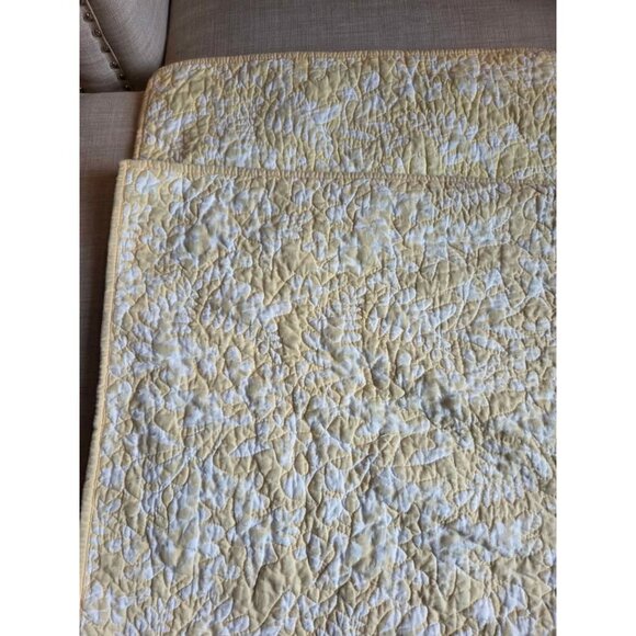 Martha Stewart brand yellow quilted standard pillow shams 100% cotton - Picture 2 of 7